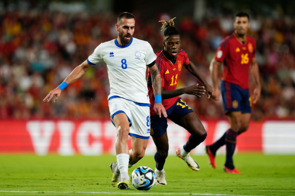 Transfer de ultimă oră la Dinamo! Un internațional cu 69 de selecții a semnat cu echipa lui Kopic