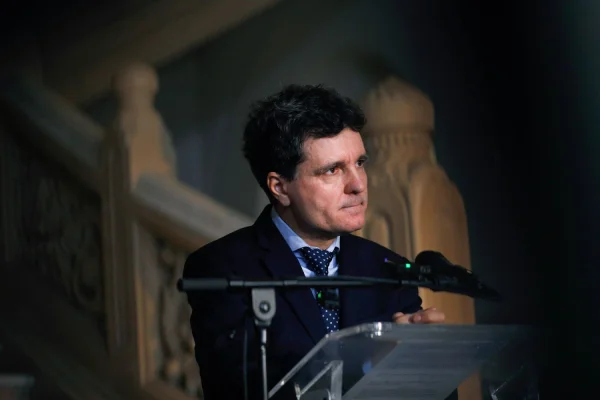 Reacția lui Nicușor Dan la acuzațiile AEP: „O atitudine părtinitoare/ Există suspiciunea că documentul a fost scurs în presă în scopul defăimării”