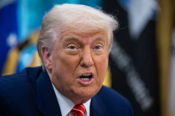 Trump: Atacul Israelului asupra Iranului este „excelent”, dar vor urma și altele