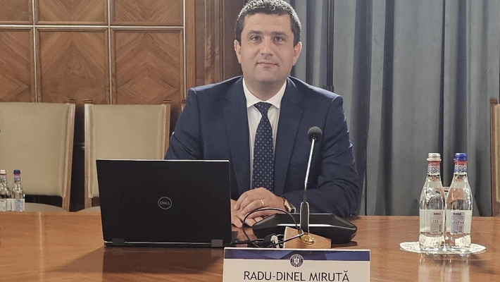 Miruță: Bani aruncați pe pliante turistice care îţi produc repulsie