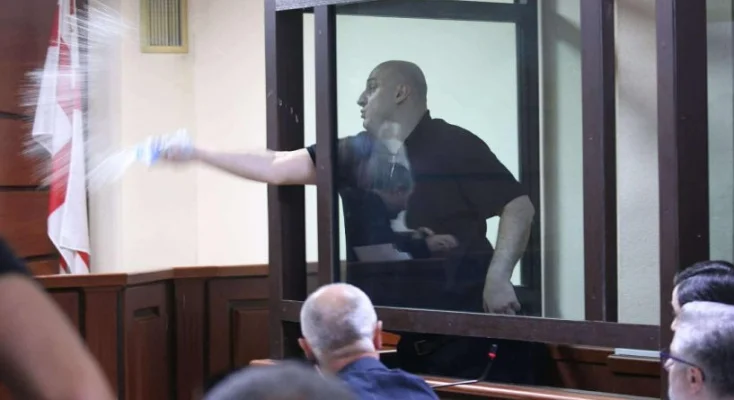 Georgia: Arest preventiv pentru Nika Melia, lider al opoziției pro-occidentale, după ce a aruncat cu apă în judecător