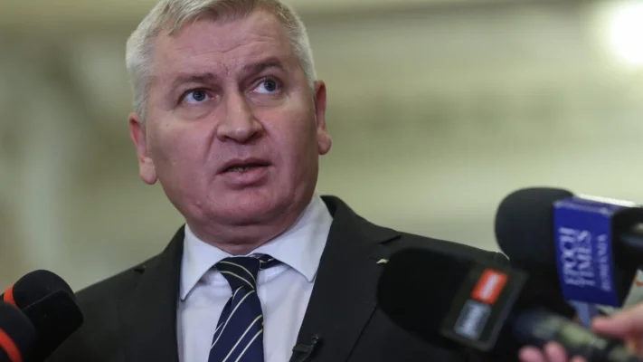 Roman (PNL) la RFI: Nicușor Dan își încalcă promisiunea, dacă nu-l desemnează pe Bolojan