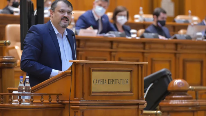 Ghinea: „Un singur spital din PNRR poate fi gata la termen”. „Am avut un ministru leneş, incompetent şi iresponsabil”