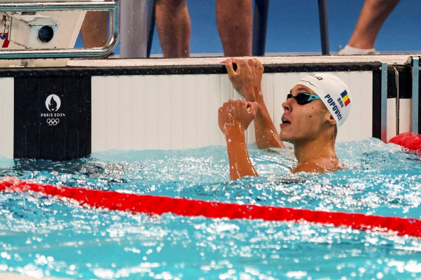 David Popovici, impresionant la Campionatul European U23: Medalie de aur şi record european la 100 de metri liber
