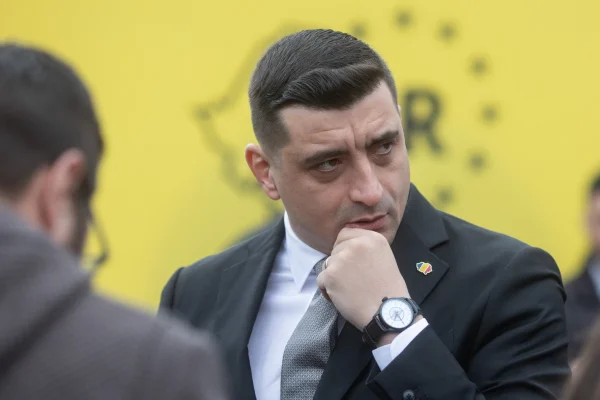 Jandarmeria Capitalei, în alertă, după îndemnurile la protest lansate de George Simion / Acțiunea liderului AUR s-ar suprapune cu o manifestație organizată de Asociația Victimelor Mineriadelor 1990-1991