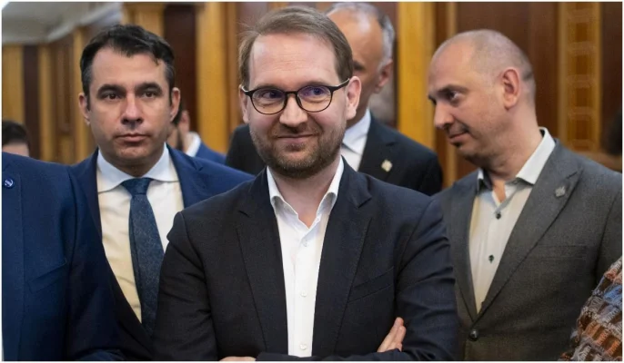 Dominic Fritz iese tare după ce a fost ales președinte USR: Nu credem că avem nevoie de un premier tehnocrat