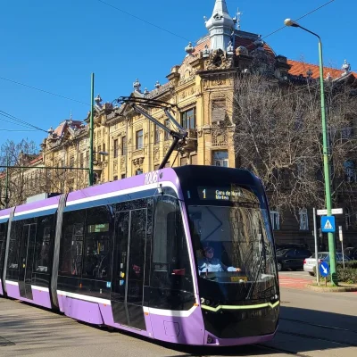 Decizie favorabilă pentru Primăria Timişoara într-un proces legat de o clădire istorică, intrată în posesia unui clan de romi / Fritz: Nu mi-am făcut iluzii în 2023 că ne vor preda cheia de bună voie. Am ştiut că ne aşteaptă o luptă lungă şi dificilă