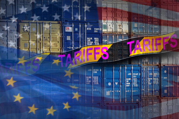 Miniştrii europeni ai Comerţului discută luni ultimele tarife anunţate de Trump pentru toate produsele UE
