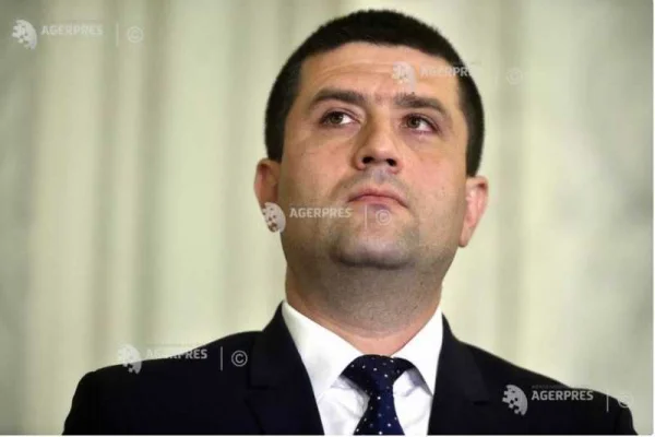 Radu Miruță (USR): Alunecare de teren la cariera Tismana; 20 de hectare de pădure au îngropat linia de transport a cărbunelui