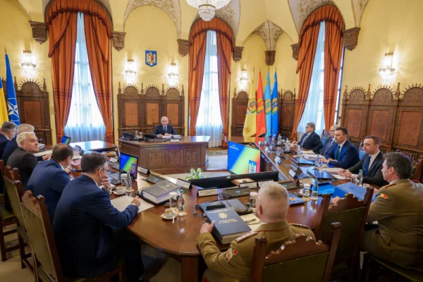 Ilie Bolojan a convocat o ședință CSAT înaintea primului tur al alegerilor PREZIDENȚIALE. Proiectul de Lege a apărării naţionale, pe agendă