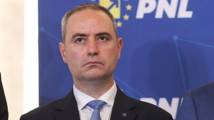 Noul ministru al Finanţelor, Alexandru Nazare, face anunţul care bagă spaima în marile companii de stat: „Nu este normal ca ANAF să se îndrepte doar către micii antreprenori, în timp ce marii evazionişti sunt ocoliţi”