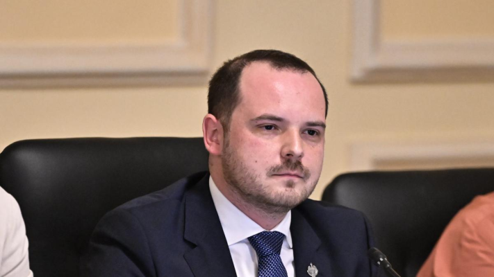 Ministrul Sănătăţii spune că este necesară o "reaşezare corectă" a serviciilor de sănătate: "Nu s-a discutat deloc despre concedieri"