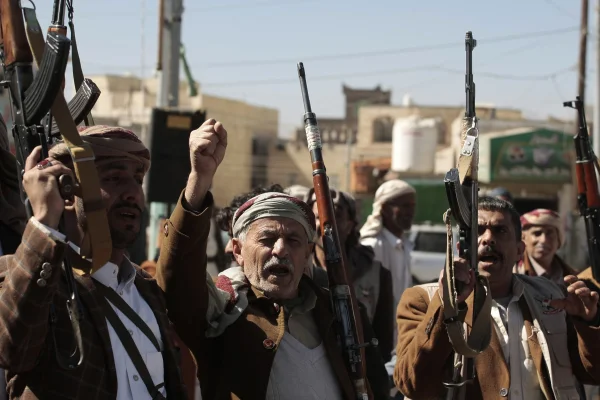 Omanul anunță un acord de încetare a focului între rebelii houthi și SUA