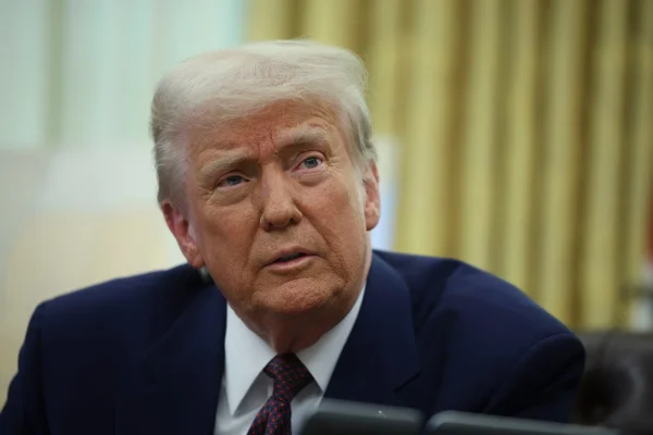 Programul summitului NATO a fost redus pentru a nu-l plictisi pe Donald Trump