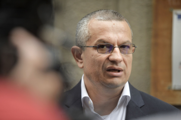 Un nou judecător CCR, „dezamăgit” că audierea din Parlament a durat 20 de minute. „Am avut un sentiment de frustrare, așteptam o dezbatere juridică intensă”