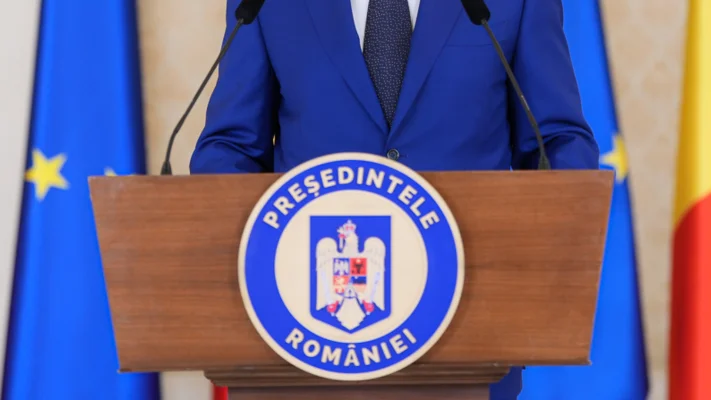 Ce face președintele României. Atribuțiile și rolul șefului de stat
