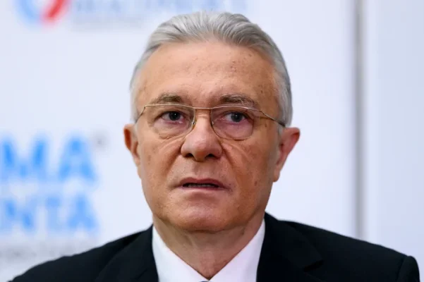 De ce a convocat Bolojan o întâlnire cu premierul și cu şefii instituţiilor cu atribuţii în alegeri. Cristian Diaconescu: „Lecţiile care erau de învăţat s-au învăţat”