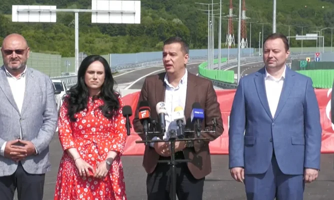 VIDEO Se deschide circulația - Pe autostradă de la Craiova la Constanța. Grindeanu, pe A1: 'Sunt lucrări pe care nu avem voie să le oprim'