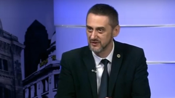 Primarul municipiului Slatina, accident cu bicicleta: fractură de șold. De Mezzo, transferat la București de urgență