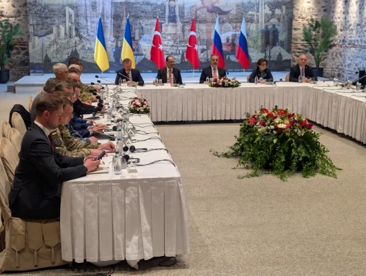 Ucraina e gata de noi discuții cu Rusia. Vrea să știe cerințele păcii în avans