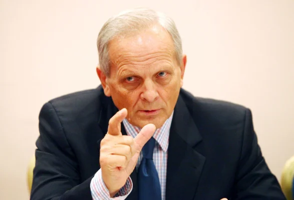 Stolojan propune resetarea fiscală: Cota unică și-a epuizat rolul. E timpul să regândim sistemul