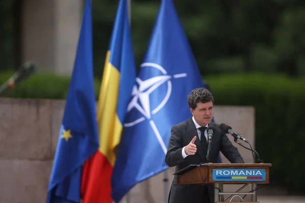 Acuzat că l-ar favoriza, Nicușor Dan critică decizia CCR: Este în contradicţie cu un principiu esenţial al democraţiei