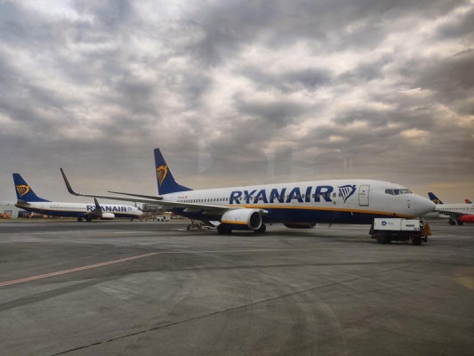 Probleme cu un avion RyanAir, în această seară pe aeroportul Otopeni