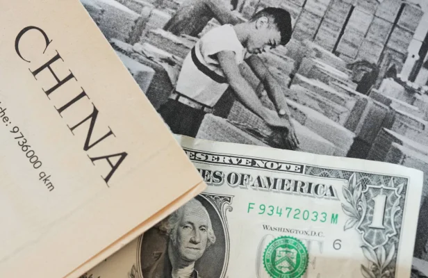 Reuters: China ia în considerare SCUTIREA anumitor importuri americane de la plata taxelor vamale de 125%