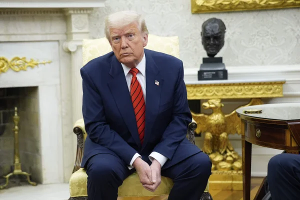 Trump cere Departamentului de Justiție să investigheze foști consilieri. Motivul solicitării