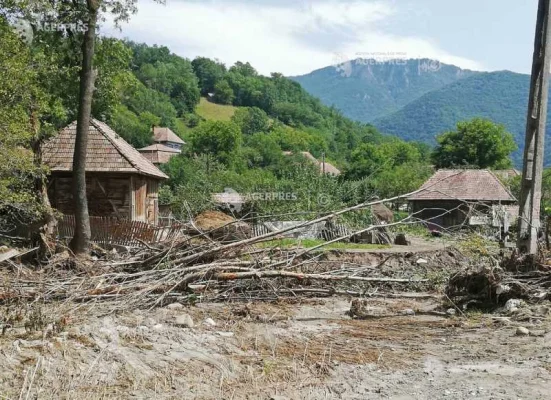 Predoiu, Fechet, Arafat merg în zonele afectate de inundații