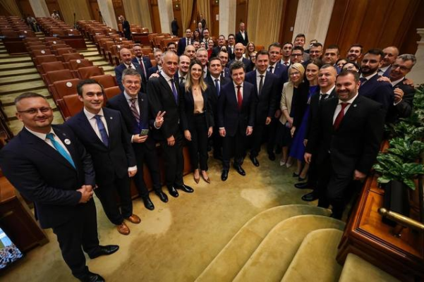 Congres USR, azi. Președintele Dominic Fritz va prezenta strategia politică pentru perioada următoare
