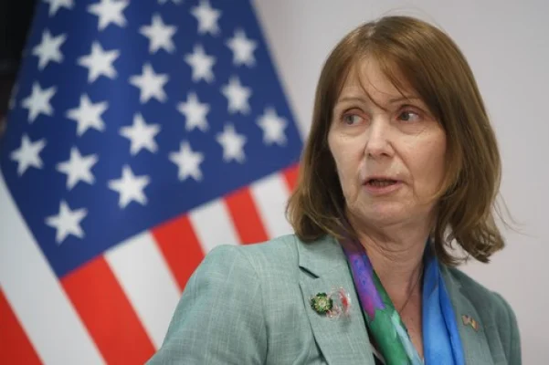 Ambasadoarea SUA, Kathleen Kavalec, a observat alegerile de duminică. Diplomata americană urmează să se pensioneze