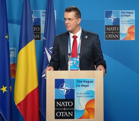 Moşteanu: Astăzi semnez împreună cu ministrul olandez un Memorandum de înţelegere, pentru continuarea activităţii la Centrul de pregătire F16 / Sunt 18 avioane care până la finalul anului vor intra în proprietatea statului român, pentru un preţ modic