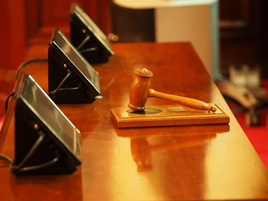 Încă trei contestații împotriva deciziei CCR privind anularea alegerilor, judecate la Curtea de Apel Ploiești