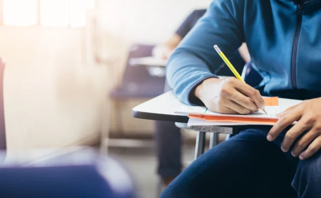 Bacalaureat 2025: Proba la limba și literatura română. Informații, reguli și calendar