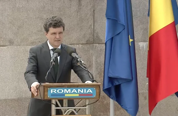 Președintele Nicușor Dan, îndemn de Ziua Eroilor: Să lăsăm deoparte ceea ce ne separă și să ne concentrăm pe ceea ce ne apropie