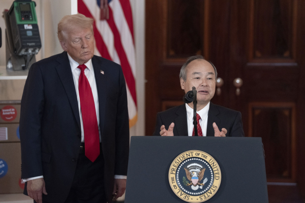 Investiție gigantică propusă de un faimos om de afaceri japonez. Ce s-ar putea face cu 1.000 de miliarde de dolari