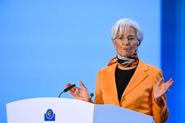 Euro ar putea deveni o alternativă la dolar (Lagarde, BCE)