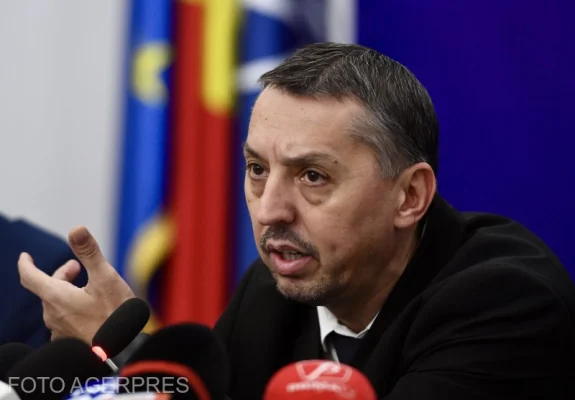 Ministrul Educaţiei, despre măsurile adoptate în domeniu: Dacă tot este un Guvern de sacrificiu, atunci să merite