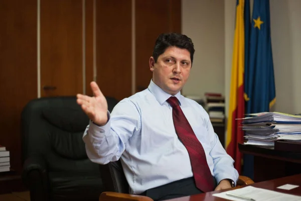 Titus Corlățean despre „noile achiziții” ale PSD: Soldați de strânsură, agramați si rudimentari