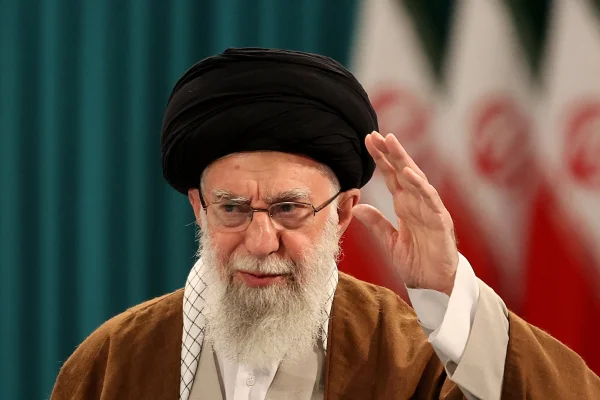 Iranul numeşte noi şefi în fruntea Statului Major şi a Gardienilor Revoluţiei, după uciderea titularilor de Israel