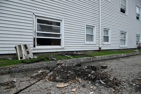 Cel puțin 9 morți și zeci de răniți după un incendiu la un centru pentru persoane vârstnice din apropiere de Boston, SUA