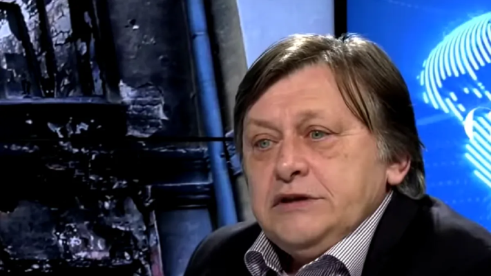 Crin Antonescu, lasat balta de PSD si PNL: „Am fost lasat singur, declar unilateral suspendat acordul cu coalitia de guvernare. Daca dansii vor sa fiu din nou candidat, sa ma caute”