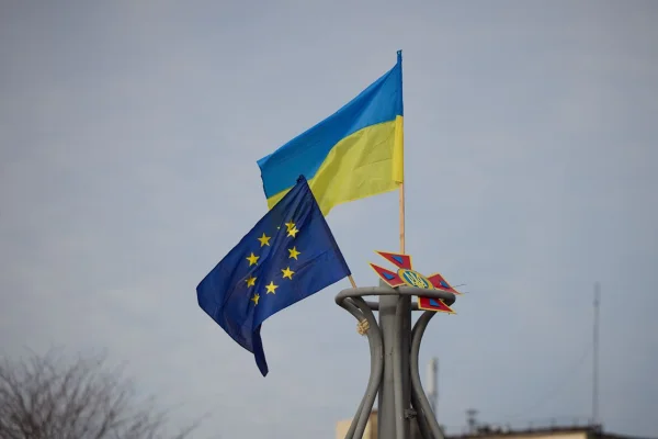 Uniunea Europeană înlocuiește ajutorul financiar pe care SUA nu îl mai acordă Ucrainei / Un grup de țări nordice a determinat creșterea sprijinului