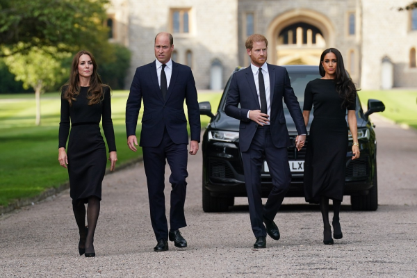 Rosie Roche, verişoara de 20 de ani a prinților William și Harry, găsită fără viață, alături de o armă de foc
