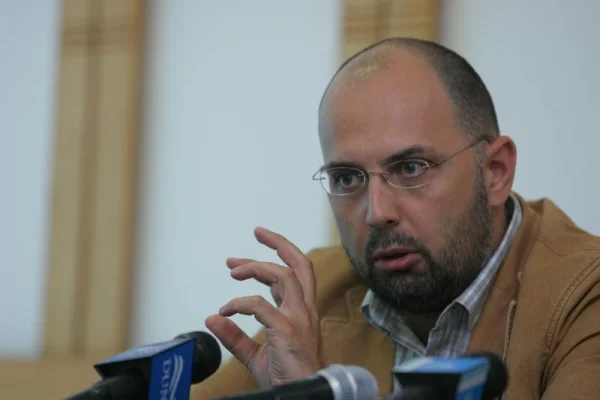 Kelemen Hunor vorbește despre concedieri și la televiziunea publică