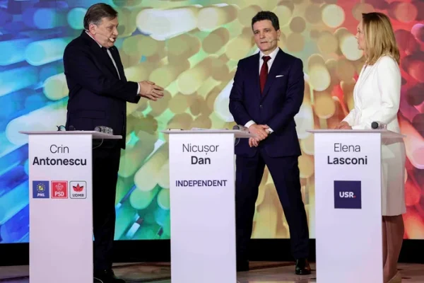 Dezbaterea prezidențiabililor. Atacuri pe bandă între Antonescu și Dan: „Dacă vă susținea coaliția, așa cum vă doreați, era bună”/ „Nu veți avea legitimitatea să faceți schimbări” LIVE TEXT