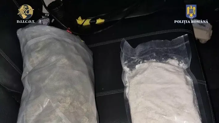 Alertă la Cluj: Vicepreședintele USR a descoperit un pachet suspect sub mașina sa și a sesizat DIICOT