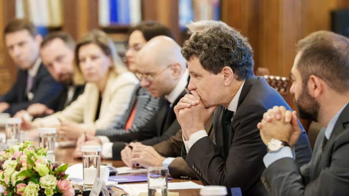 Planul de austeritate se discută la Cotroceni. Nicușor Dan și-a trimis viitorul consilier pe economie. Cine participă de la partide