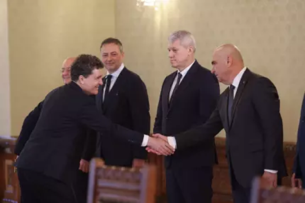 Video Prima ceartă Bolojan - Dan. Preşedintele nu vrea creşterea TVA: a promis în campanie că nu vor creşte taxele